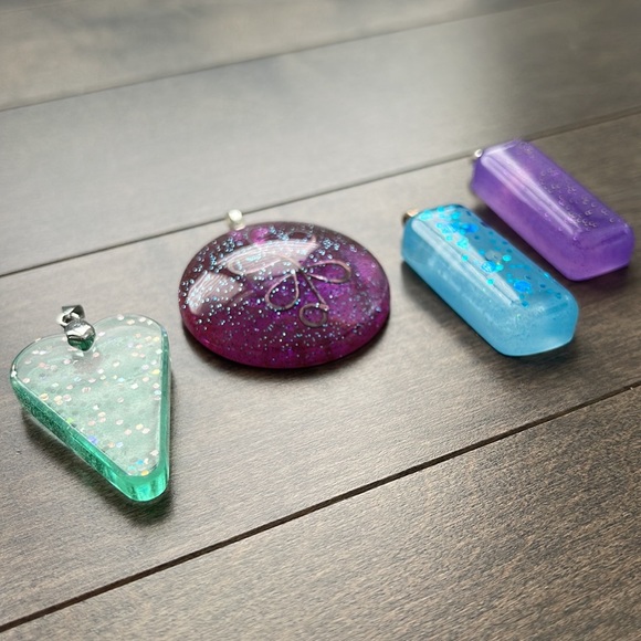 Necklace Pendant Charms, Handmade Jewellery Bundle, Sparkles - Picture 2 of 4